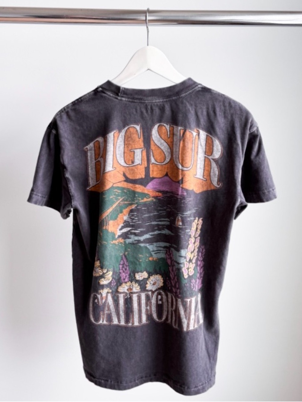 Abercrombie Big Sur Embroidered Sun Washed Graphic Tee XS Vtg Style